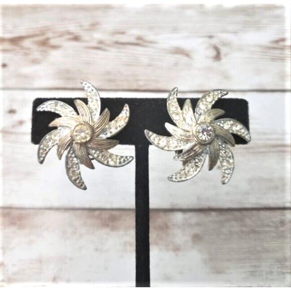 Sarah Coventry Jewelry - Vintage Sarah Coventry Clip On Earrings Large Statement with Clear Gems